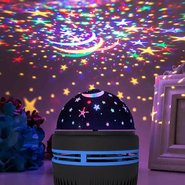 lampe de nuit avec projection d'étoiles au plafond